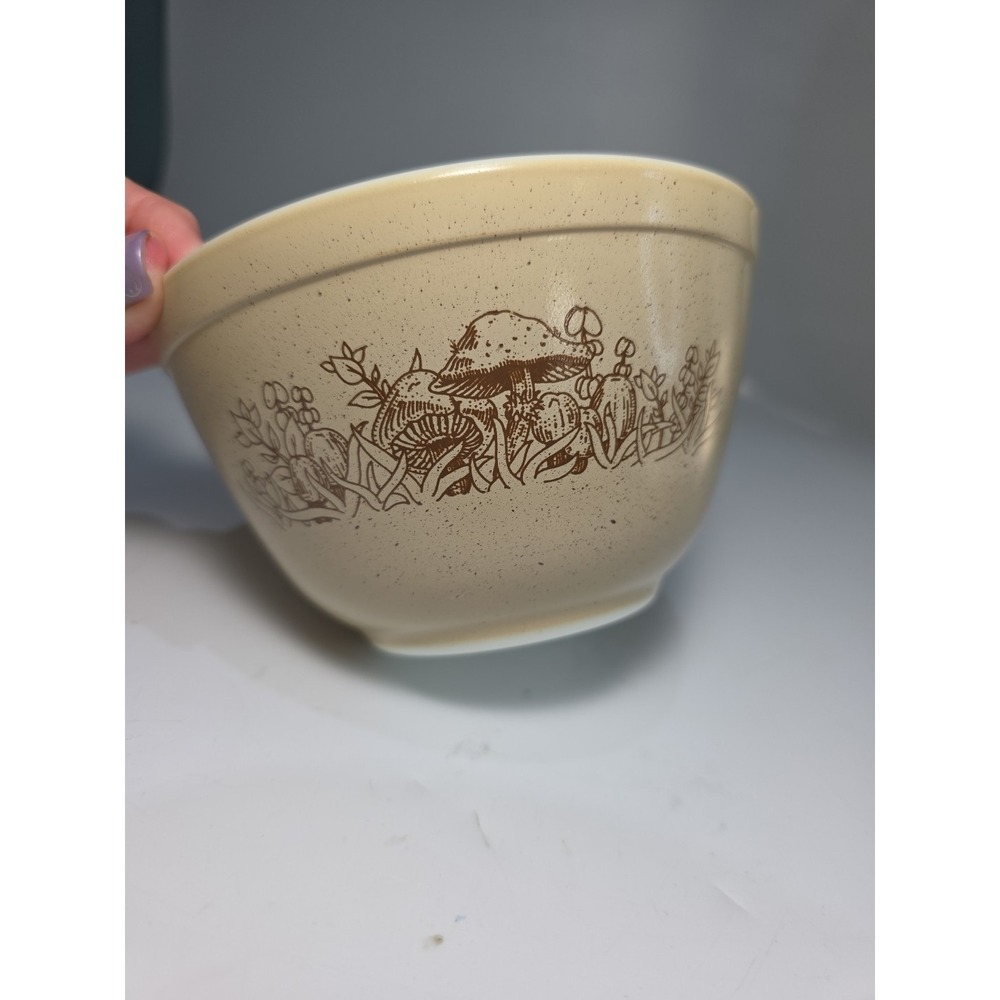 Vintage Pyrex 401 Forest Fancies Mushroom Nesting Mixing Bowl Corning 750ml 80's - Picture 3 of 7